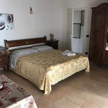 La Marchesa بيت ضيافة Magliano Alfieri