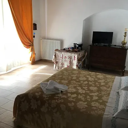 La Marchesa بيت ضيافة 3*