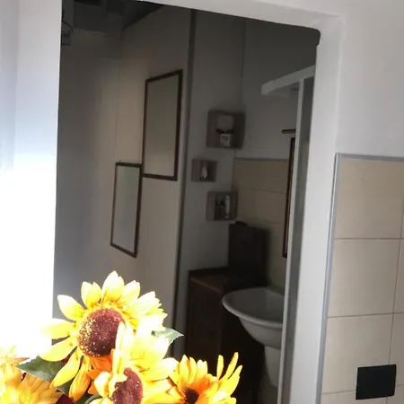 La Marchesa Konukevi 3*