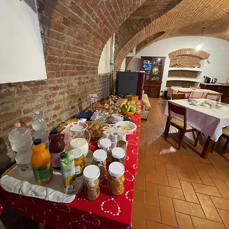 بيت ضيافة La Marchesa Magliano Alfieri