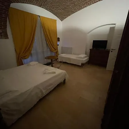 La Marchesa بيت ضيافة Magliano Alfieri